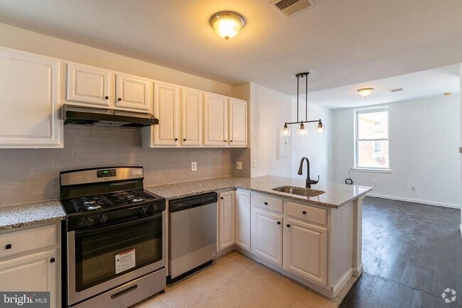 Building Photo - 305 N 41st St Unit 2 Rental