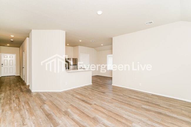 Photo - 10106 E King Pl