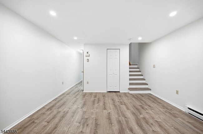 21 N 13th St
