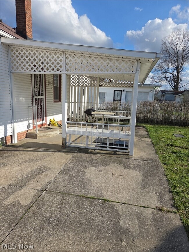 Photo - 4148 E 189th St