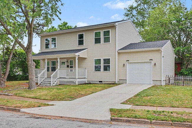 Building Photo - 6324 Grimes Ave