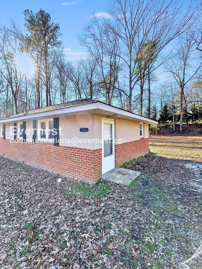 Photo - 12364 Mason Ave