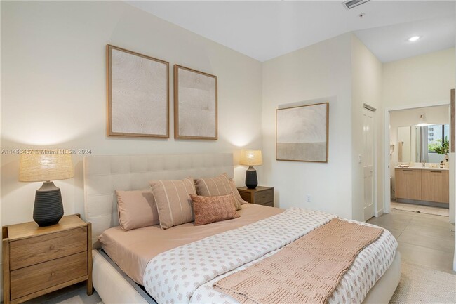 Photo - 16395 Biscayne Blvd Condo Unit 1110