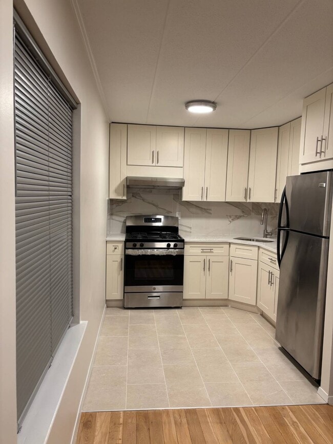 Photo - 213-02-213-42 42nd Ave Unidad 5G