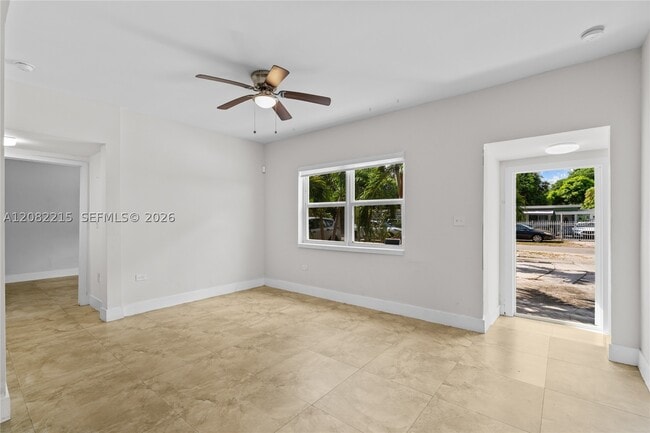 Photo - 175 NW 121st St