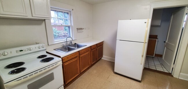 Photo - 2407 Spring Garden St Unit C