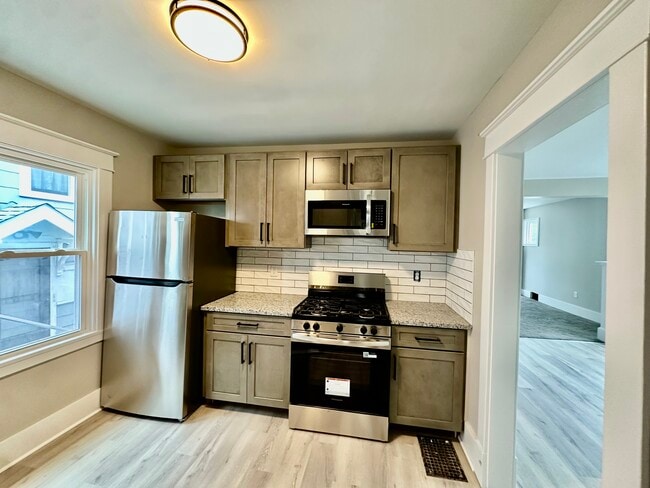 Photo - 218 Niagara Falls Blvd