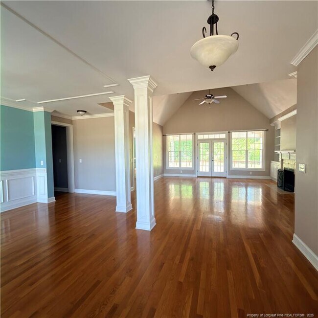 Photo - 3686 Linden Rd