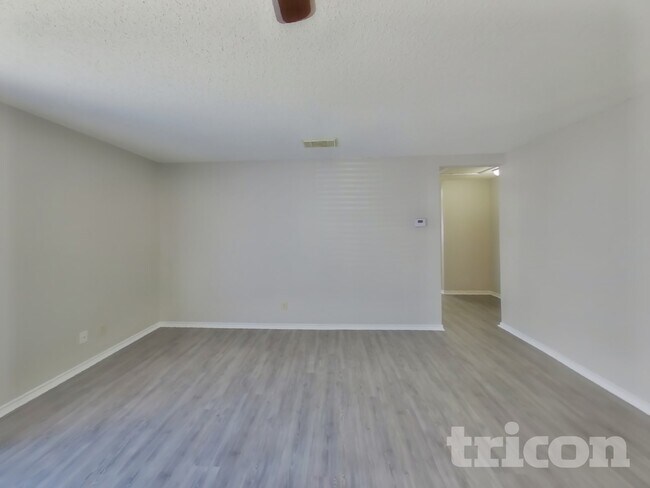 Photo - 6714 Barton Rock Ln