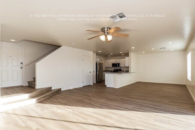 Photo - 4210 N 113th Dr