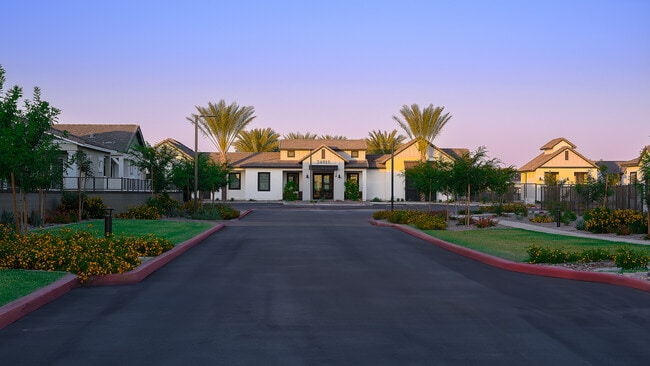 Photo - Tavalo Queen Creek