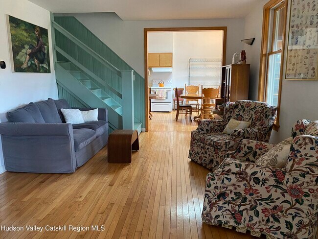 Photo - 87 Deming Rd