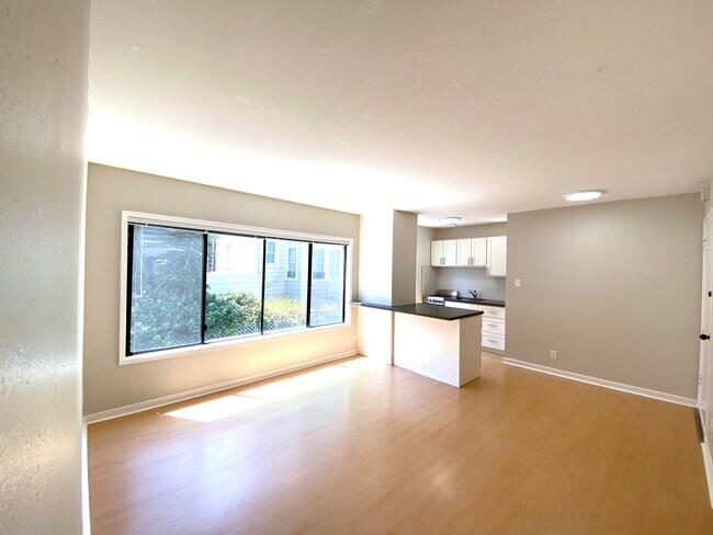 Photo - 200 Guerrero St Unidad 207