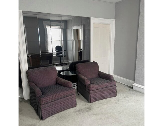 2973 S Lyman St Unit 2