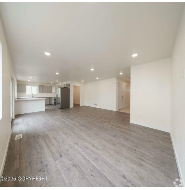 Building Photo - 445 Idaho St Rental