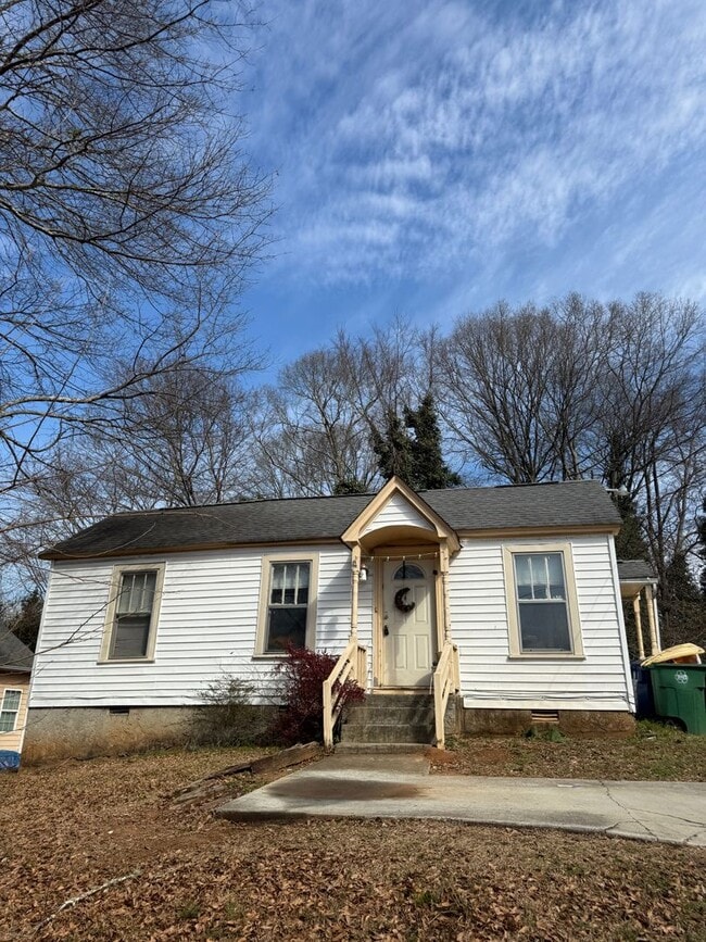 Building Photo - 145 Herring St Unit 145 Herring