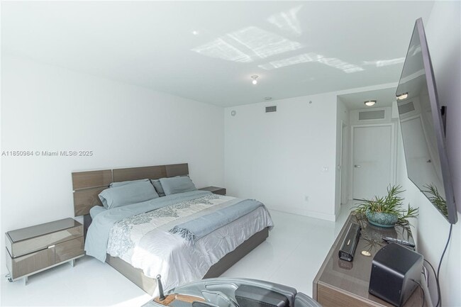 Photo - 1080 Brickell Ave Unit 3906