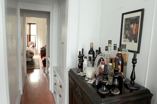 Hallway to Bedroom 1 - 732A Jefferson Ave Unidad 2