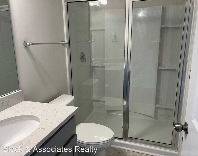 Photo - Room in House on Hopper Cir