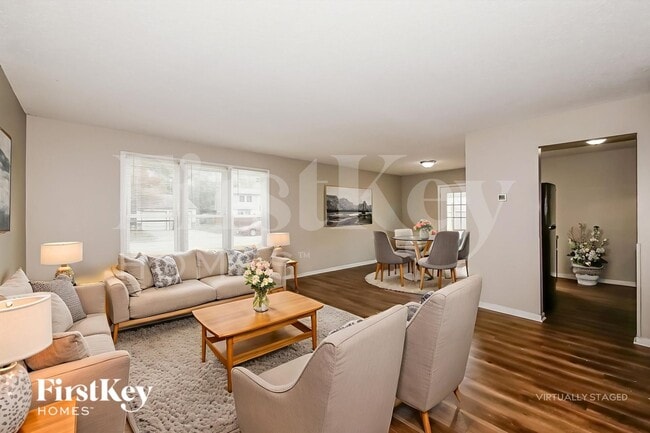 Photo - 9318 Kingsboro Cir