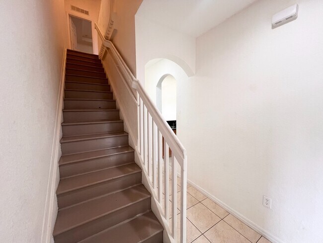 Photo - 4915 SW 140th Terrace