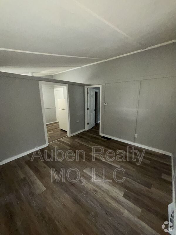Building Photo - 1300 S Appleton Ave Unit A Rental