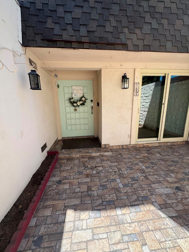Photo - 4153 W Sarah St