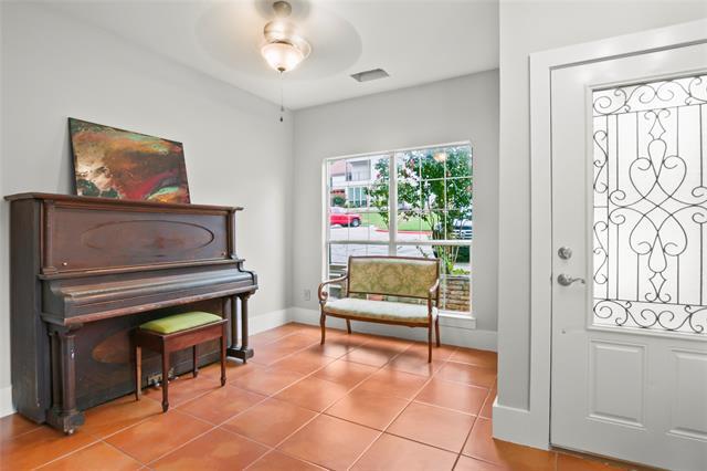 Photo - 4020 Mediterranean St