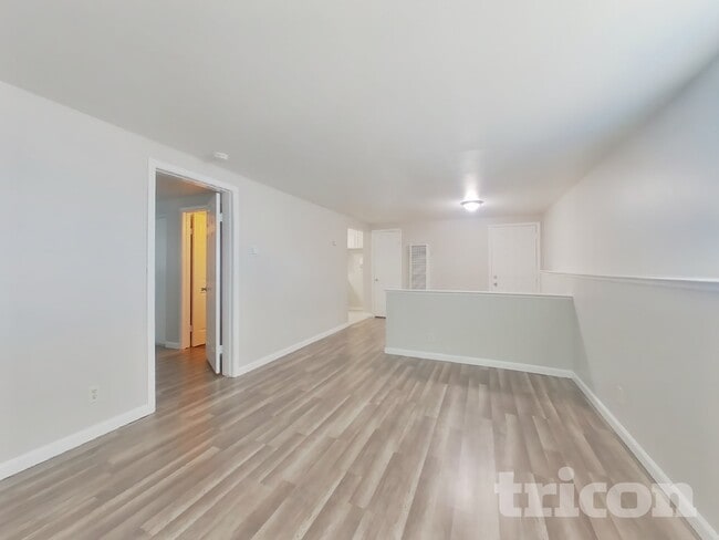 Photo - 331 San Marino Ave