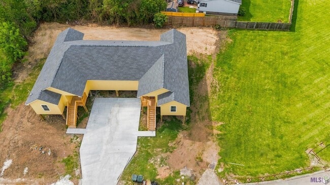 Photo - 1406 Bonvillain St
