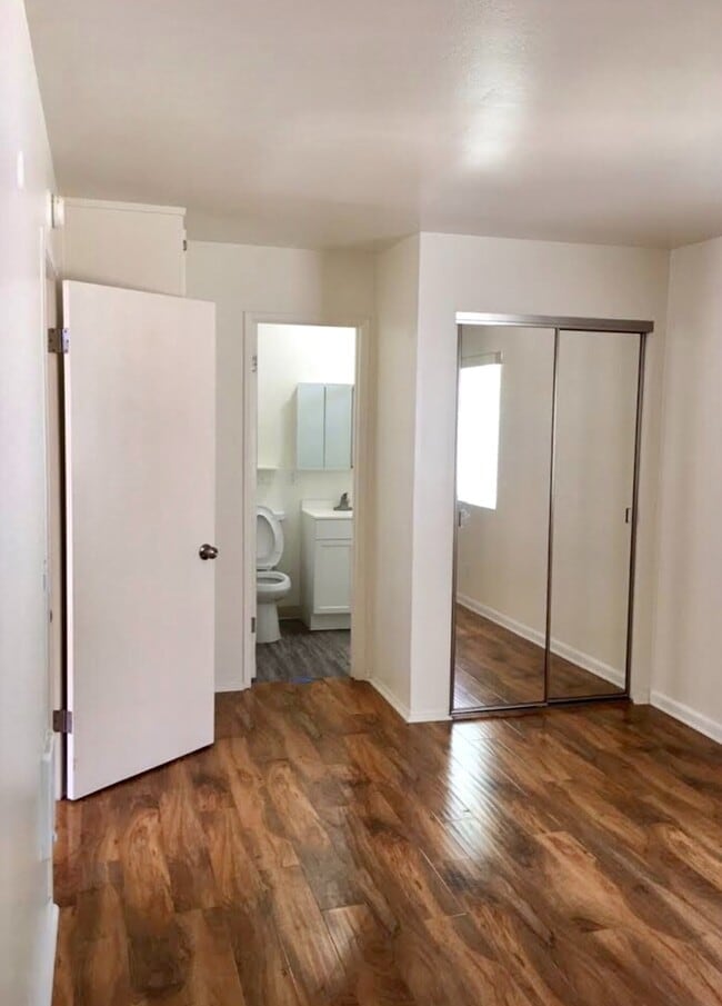 Photo - Gorgeous 1 bedroom  1 bath Unit 7