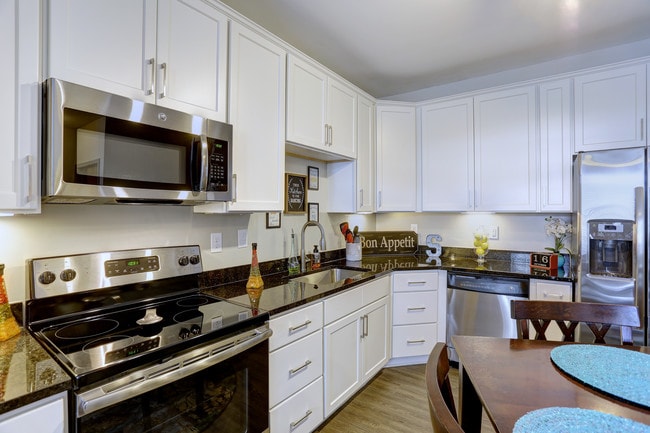 Photo - Meridian at Providence