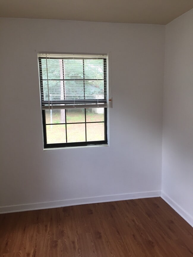 Photo - 60 Wolverine Ave Unit 60B