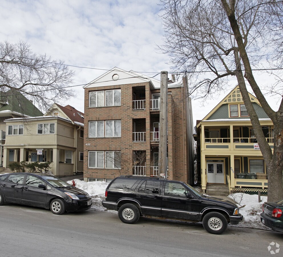 Photo - 432 W Wilson St