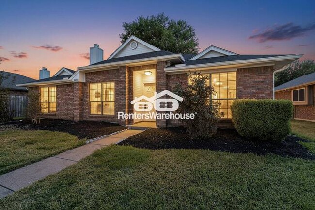 Building Photo - Completely Refreshed Rowlett Home