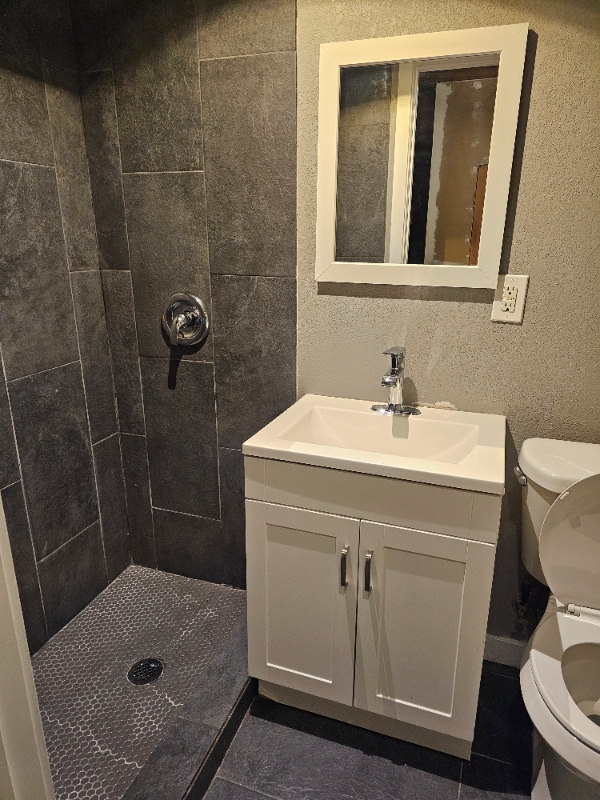 Photo - 3670 Kearney St