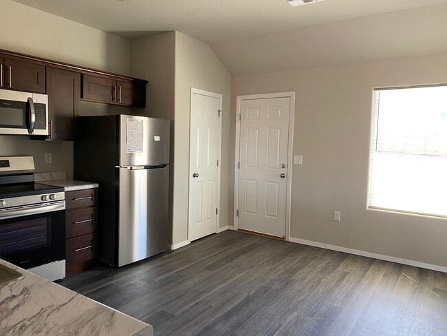 Photo - 2933 W Obsidian St