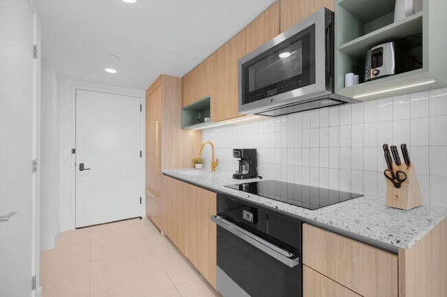 601 NE 1st Ave Unit SI ID1227550P