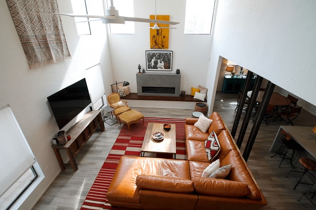 Photo - 801 Southeast Cir NW