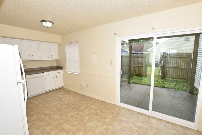 Photo - 2 Bedroom Virginia Beach Townhome