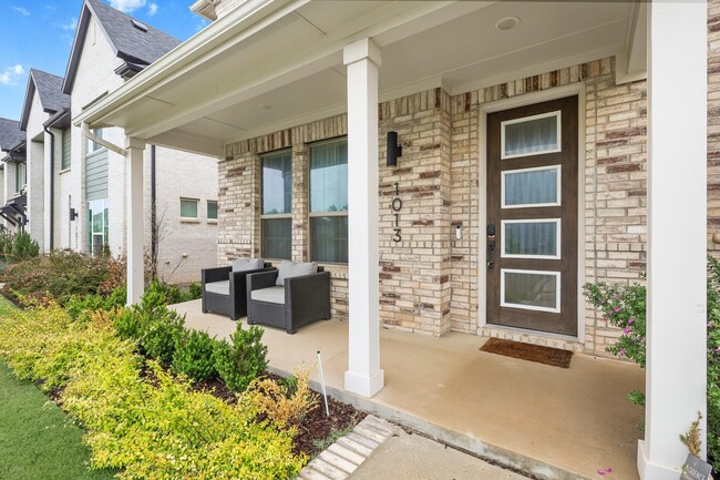 Photo - 1013 Carnation Dr