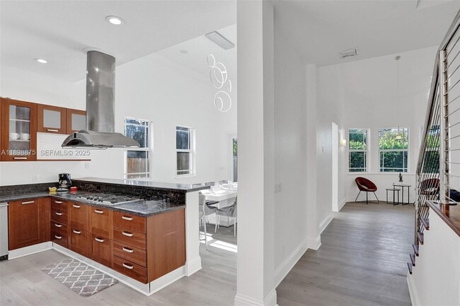 Photo - 1207 SW 21st St