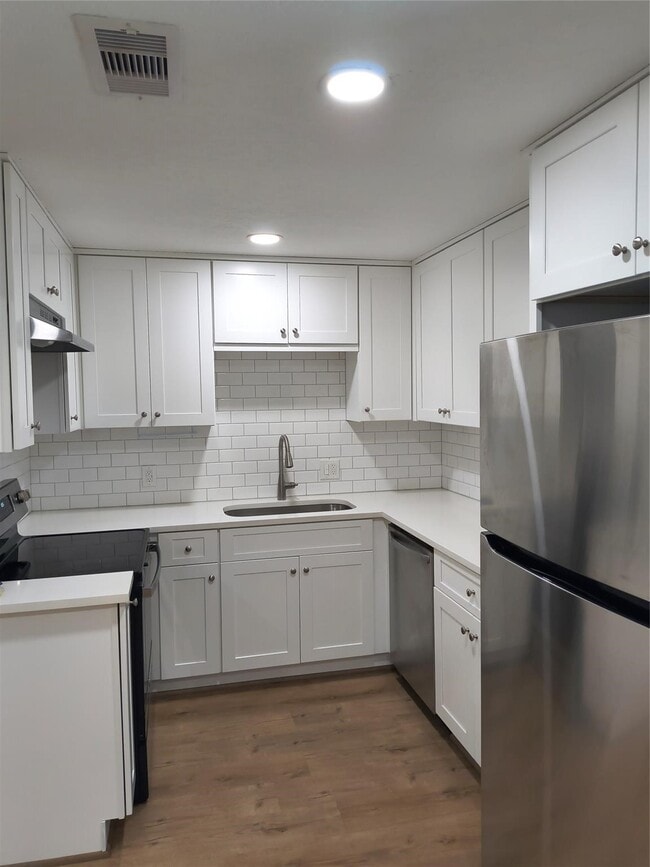 Photo - 2305 55th St Unit 2