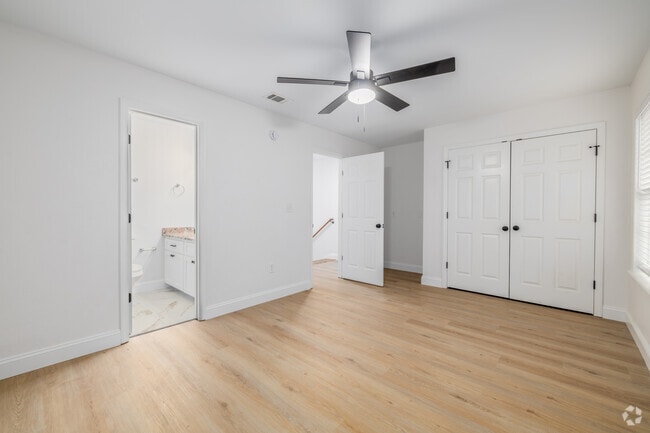 3BR, 3BA - 1,360SF - Bedroom