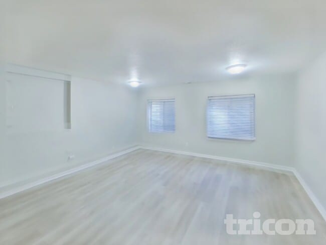 Photo - 633 Golden Eagle Dr