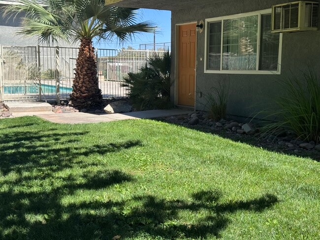 Raintree Garden Apartments