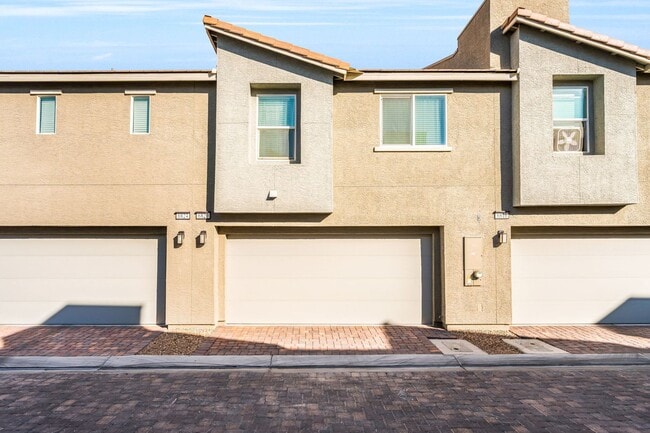 Photo - Super Cute 3 Bedroom Home For Lease!