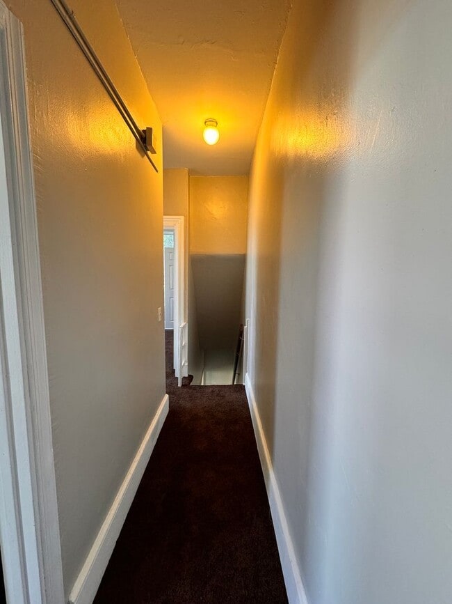 Photo - 4924-26 Parrish St Unit 2B