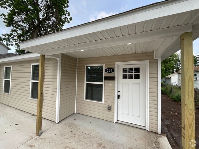 Building Photo - 205-207 S Byers Unit 207 S Byers Rental