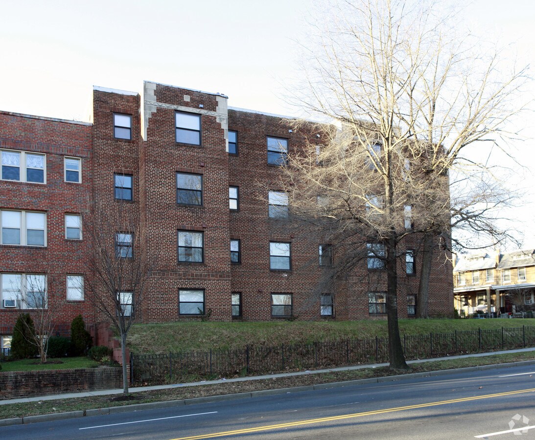Photo - Concord Manor Apartments